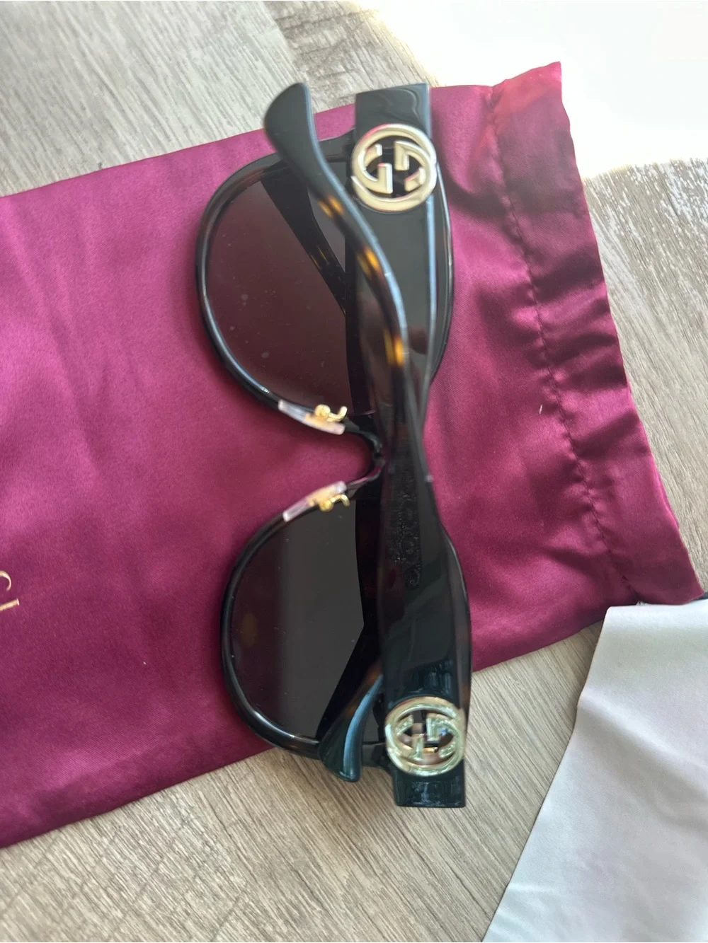 Gucci Tortoiseshell Roundish Cat Eye Gradient Sunglasses - Brown/Black